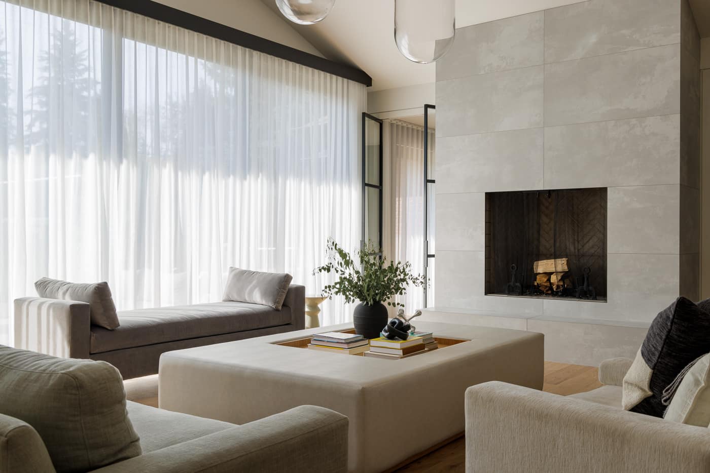 Datum – Riverdale Ave – Web Res-005