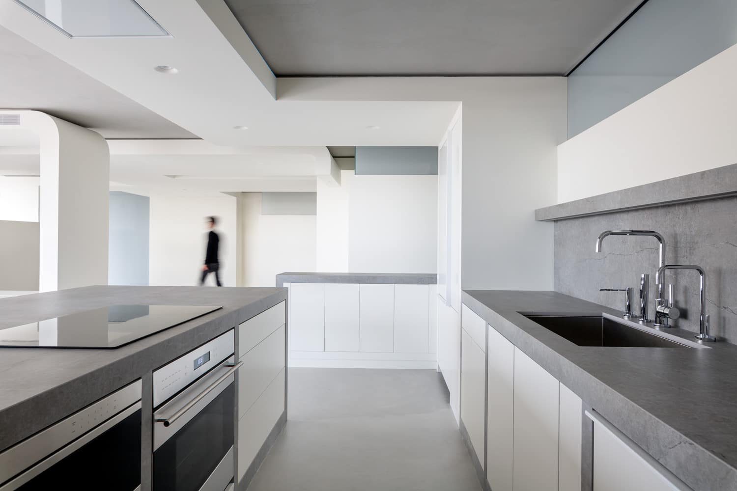 Riverside – Aitch-001